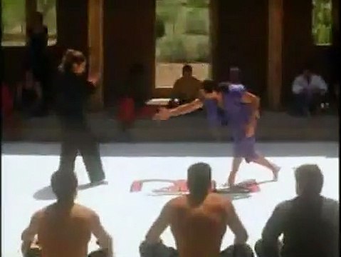 Kickboxer 4 : L'Agresseur Bande-annonce (EN)