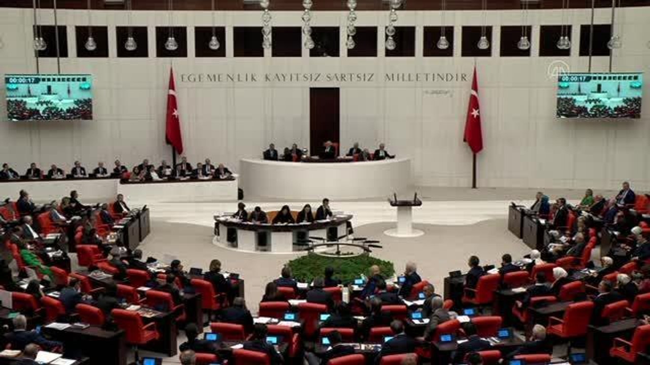 Bakan Soylu: "Geçmişte yaptığımız uygulamaların aynısını yapıyoruz, hiçbir siyasi partiye herhangi bir ayrım gözetmiyoruz"