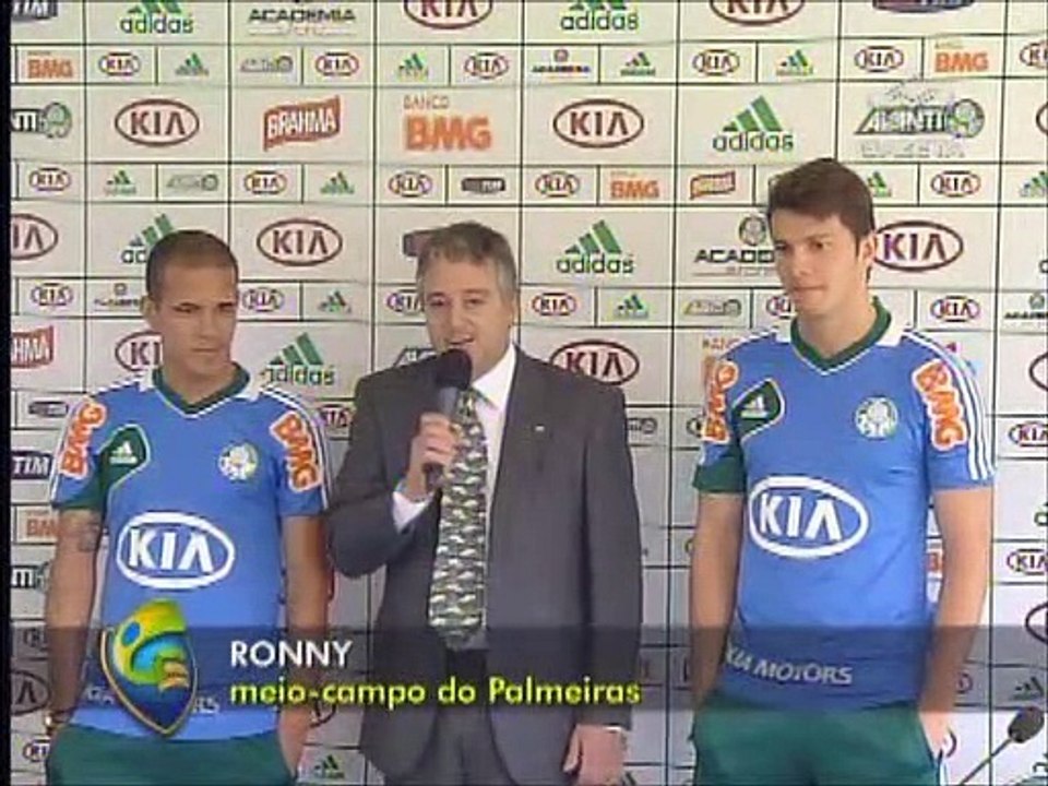Palmeiras apresenta novos reforços