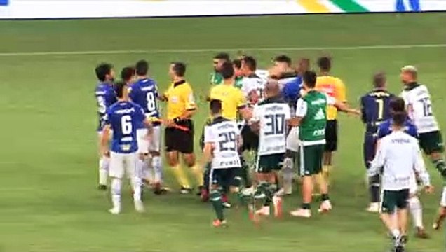 Confira como foi a coletiva do técnico Mano Menezes