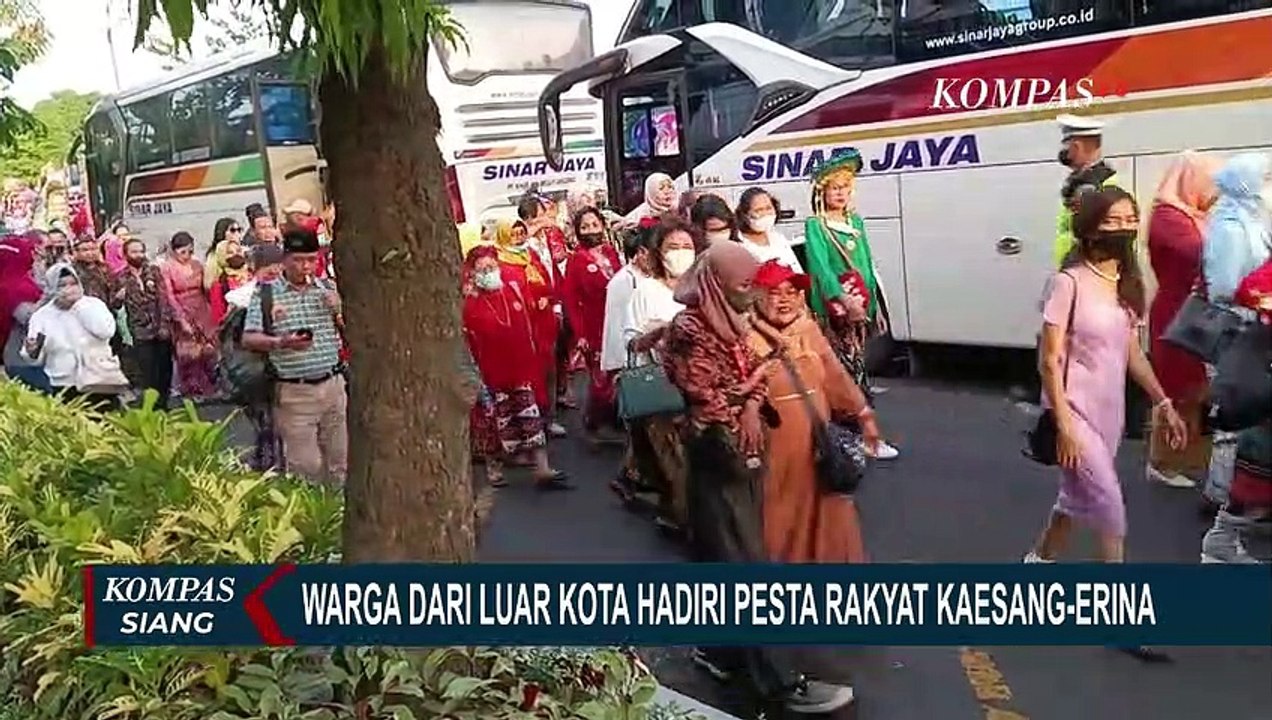 Kenakan Pakaian Daerah Begini Antusiasme Warga Solo Dan Luar Kota