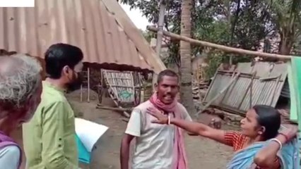 হুগলি: আবাস যোজনা সার্ভে করতে গিয়ে আক্রান্ত পঞ্চায়েত কর্মী