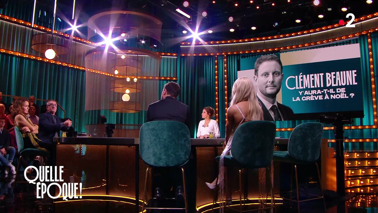 COVID19  - Christophe Dechavanne, en colère, demande la remise en place du masque obligatoire en France : ""Qu'est-ce que vous attendez ? Les gens meurent à nouveau ! Il va y avoir des gens dans les couloirs sur des civières dans les hôpitaux !"