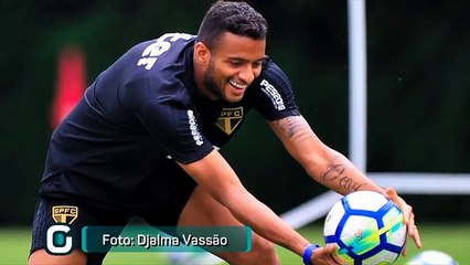Reinaldo pode ser novidade na lista de relacionados para o Choque Rei