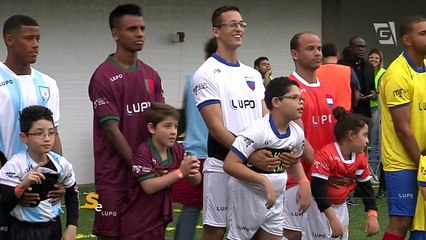 Neymar participa de evento e comenta 7 a 1