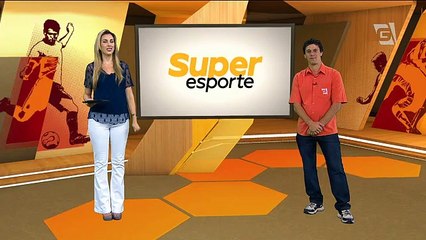 Palmeiras apresenta zagueiro Jackson