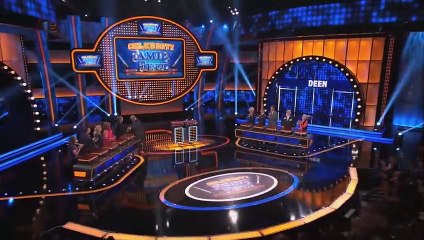 Steve meets Carson Kressley_ _ Celebrity Family Feud