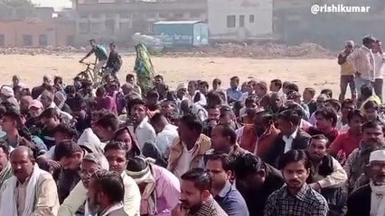 फिरोजाबाद: एमबीबीएस छात्र की मौत कों लेकर धरना शुरू, आंदोलन की दी चेतावनी