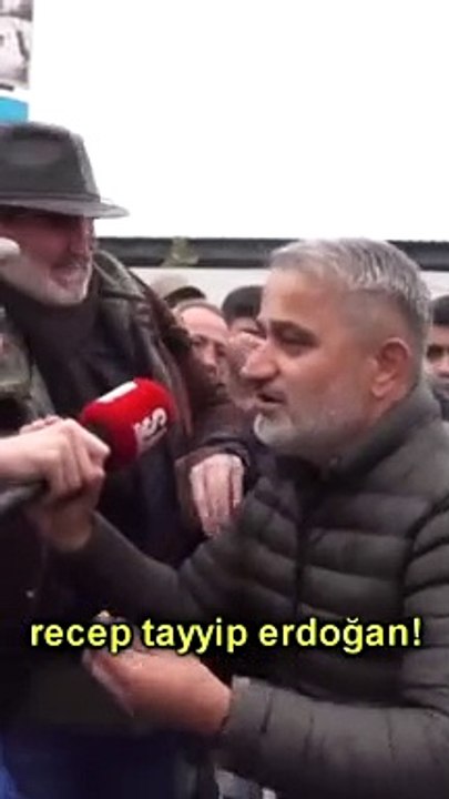 "Bu ülke satılsa da Recep Tayyip Erdoğan" diye haykıran vatandaşa sert tepki