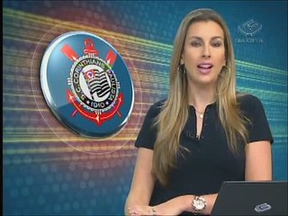 Paulinho volta a treinar no Corinthians