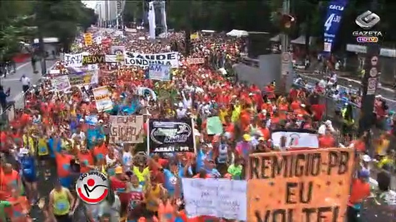 Veja os personagens mais diferentes da 89ª São Silvestre