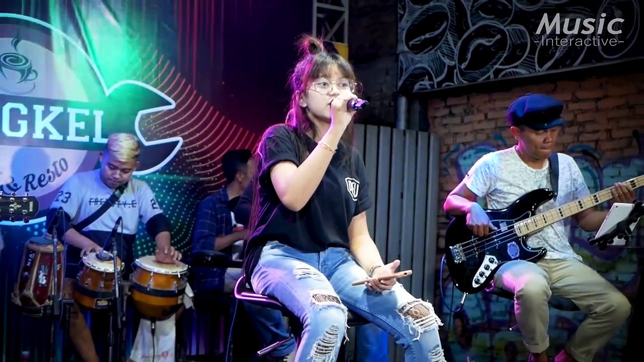 Esa Risti - Lungo'O  (Official Music Live) Lungo'o yen pancen kowe ora tresno