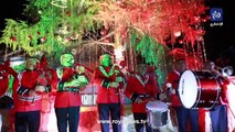إضاءة شجرة عيد الميلاد في مدينة الحسين للشباب