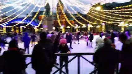 Eislaufen zu Weihnachten