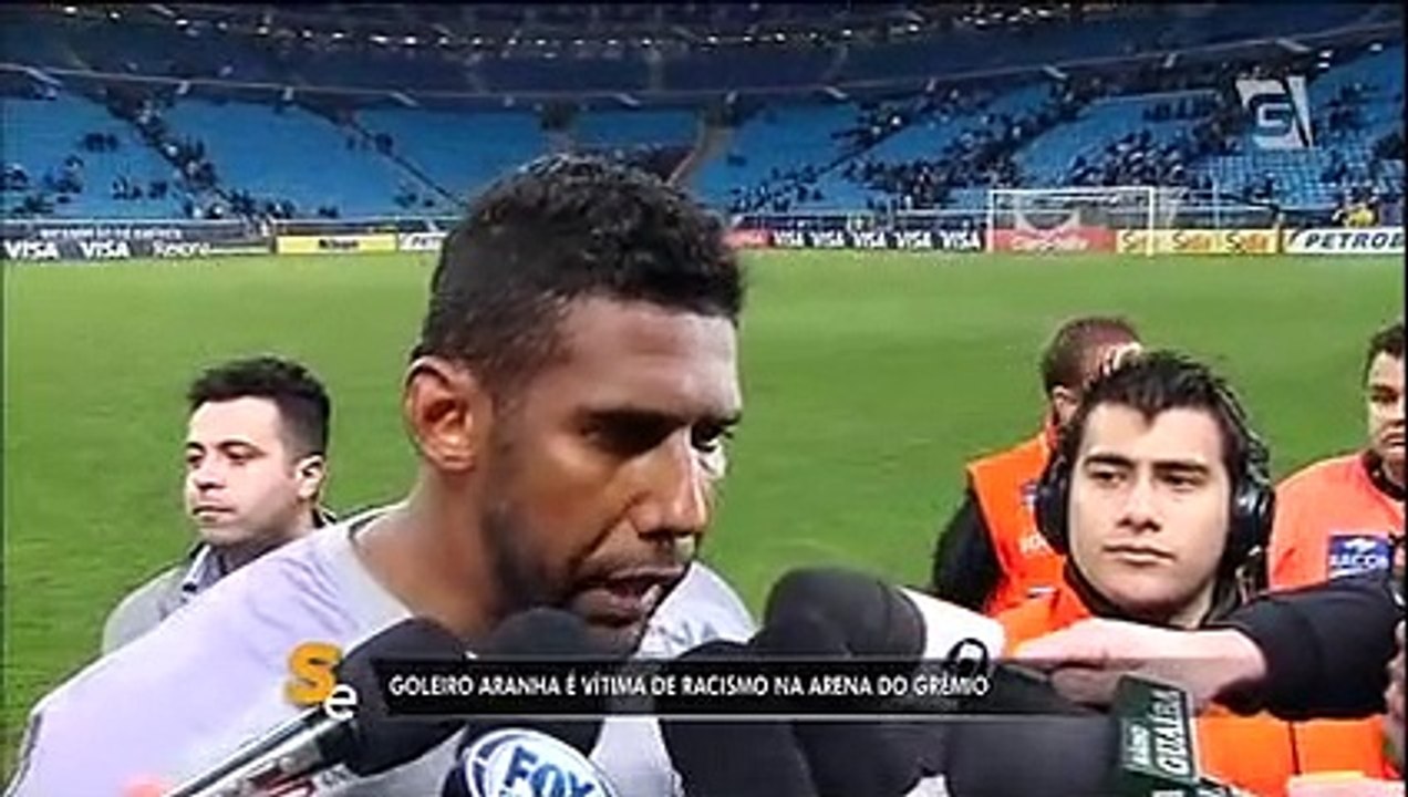 Aranha desabafa após ser vítima de racismo na A...
