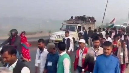 वैशाली: समाज कल्याण मंत्री मदन सहनी ने अति पिछड़ा आरक्षण को लेकर निकाला पदयात्रा