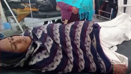 शाहजहाँपुर:रोडवेज बस ने खड़े ट्रक में मारी टक्कर,पांच लोग हुए घायल