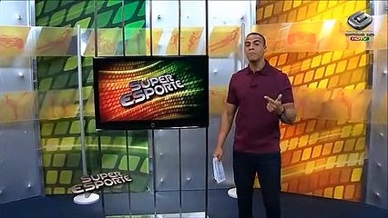 Com três de Messi, Barcelona derrota Valencia