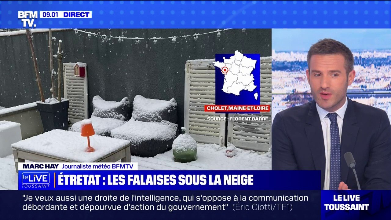 Les falaises d'Étretat sous la neige