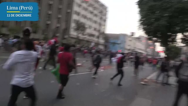 Las imágenes de los disturbios en Perú por la detención de Castillo
