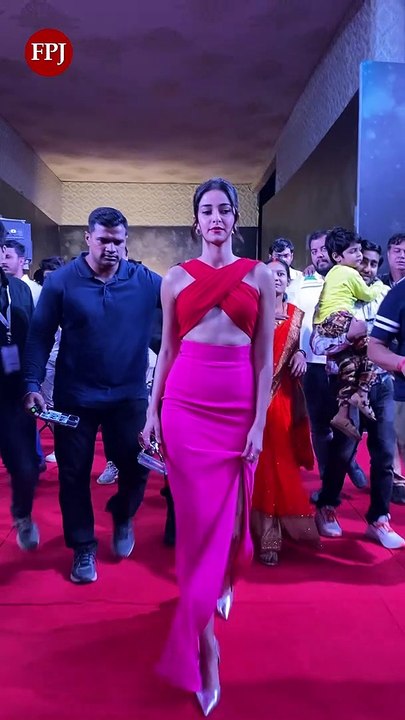 Ananya Panday makes heads turn at award show in thigh-high slit gown