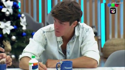 Alfa le explica a Marcos su reacción cuando Agustín abandonó la casa