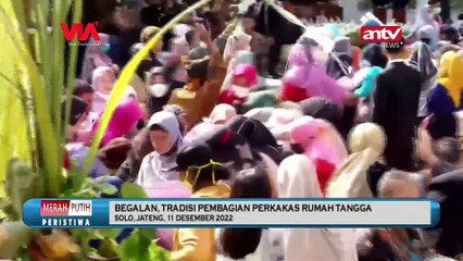 WARGA REBUTAN PERKAKAS RUMAH TANGGA DI ACARA NGUNDUH MANTU KAESANG-ERINA