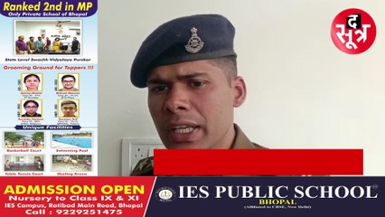 आपस में भिड़ गई नशे में धुत लड़कियां, एक दूसरे के खींचे बाल; सड़क पर किया हंगामा