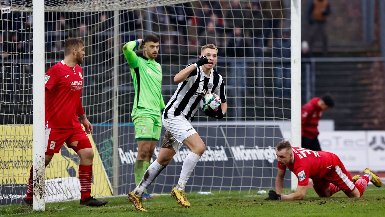 Aufholjagd und Eigentor: Wattenscheid gewinnt Abstiegskrimi gegen Ahlen