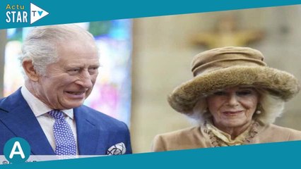 Download Video: Charles III et Camilla Parker-Bowles partagent une photo symbolique pour leur carte de Noël