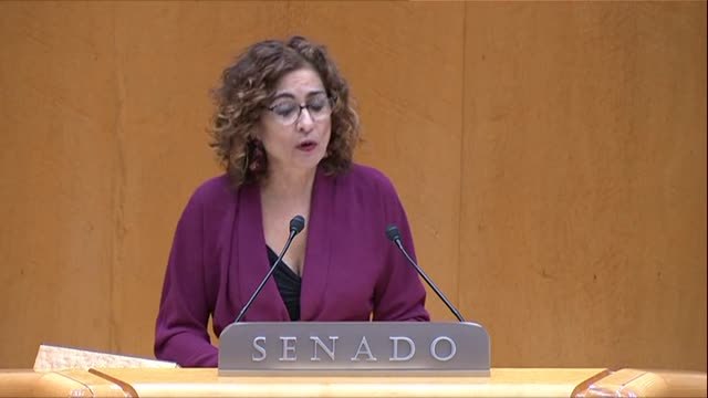 Montero defiende en el Senado unos Presupuestos realistas que alejan a España de la posibilidad de recesión