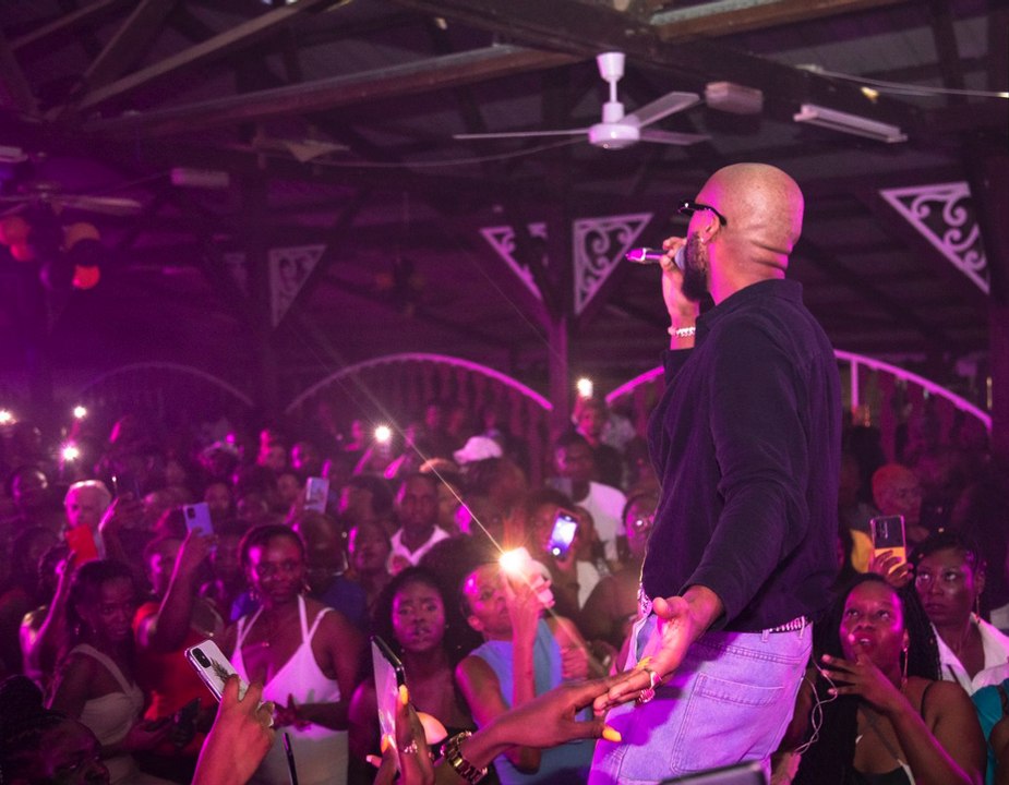 Plus de 2 000 personnes au concert d'Enposib au Grand Blanc