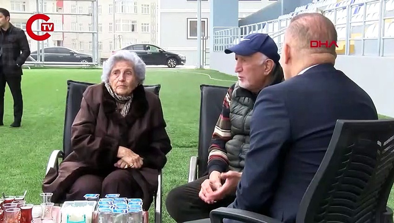 Halit Kıvanç'ın adı stada verildi