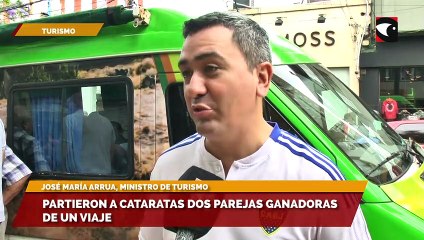 Partieron a Cataratas dos parejas ganadoras de un viaje