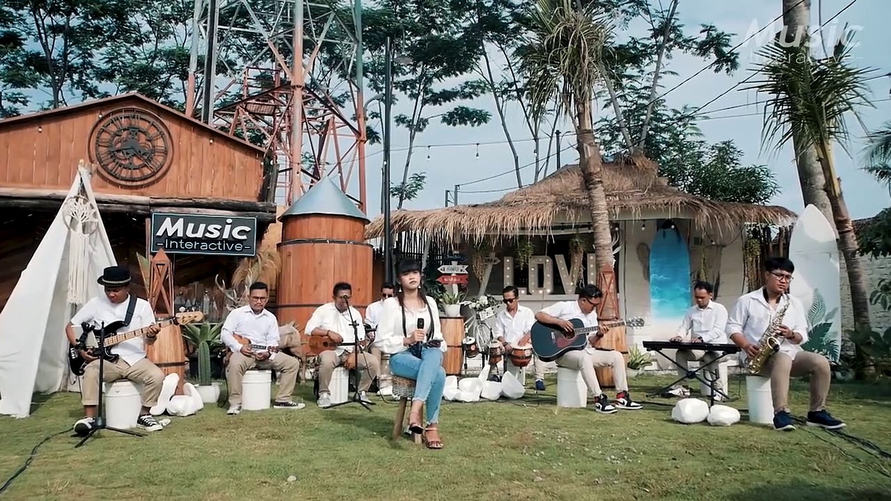 Esa Risty - Sedelo Maneh (Official Music Video)