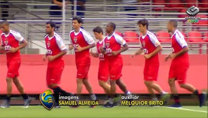 Álvaro Pereira chega no Tricolor