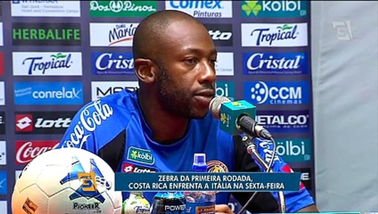 Após vitória na estreia, Costa Rica volta aos treinos