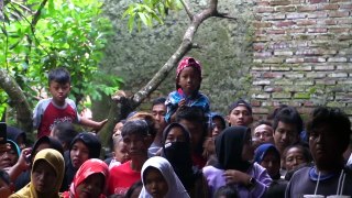 1. Bali to Jakarta by Motorbike _ A 5000 km Journey in Java (Documentary)