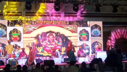 शाही आंगन में सांस्कृतिक संध्या: नहीं पहुंचे दर्शक, खाली कुर्सियों के सामने नाचते रहे कलाकार