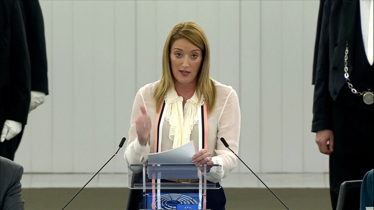 Qatargate : «la démocratie européenne est attaquée» selon la présidente du Parlement européen