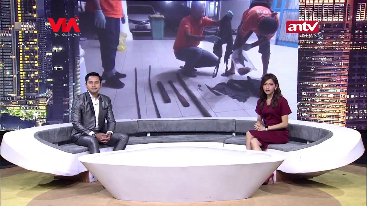 PRIA BACOK ISTRI DAN TIGA IPAR, SATU TEWAS