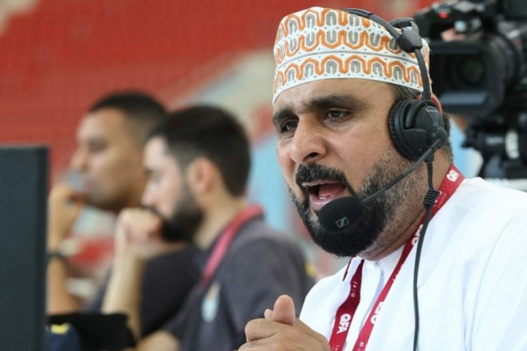 لماذا اعتذر خليل البلوشي من الإمارات في مباراة المغرب وفرنسا ؟