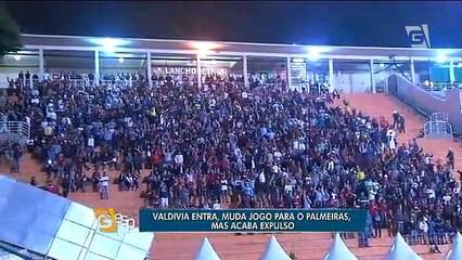 Torcida comparece e Valdívia entra bem, mas é expulso