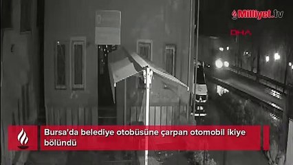 Bursa'da belediye otobüsüne çarpan otomobil ikiye bölündü: 1 ölü