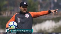 Jair Ventura não dá pistas sobre time titular do Corinthians