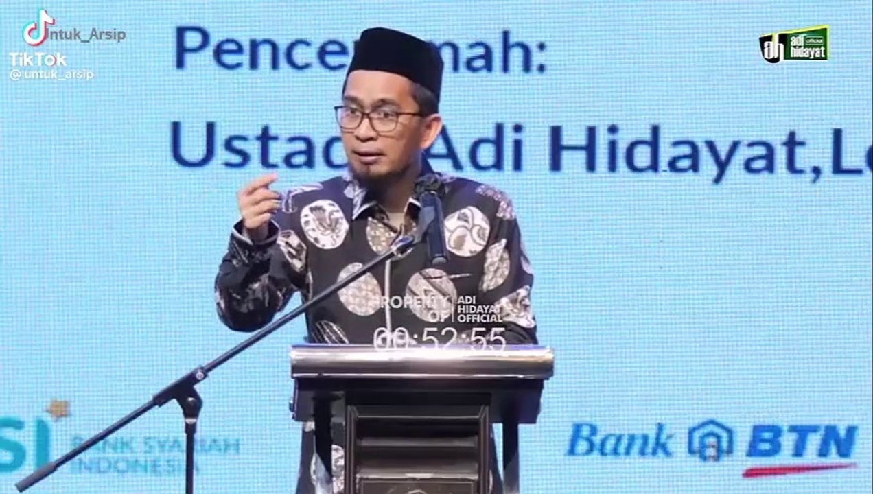 ust. adi hidayat