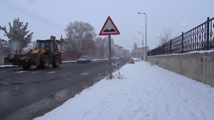 Doğu Anadolu'da kar ve soğuk hava etkili oldu