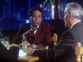 فيلم طيور الظلام: كوميديا عادل إمام الكلاسيكية التي لا تُنسى 🎬