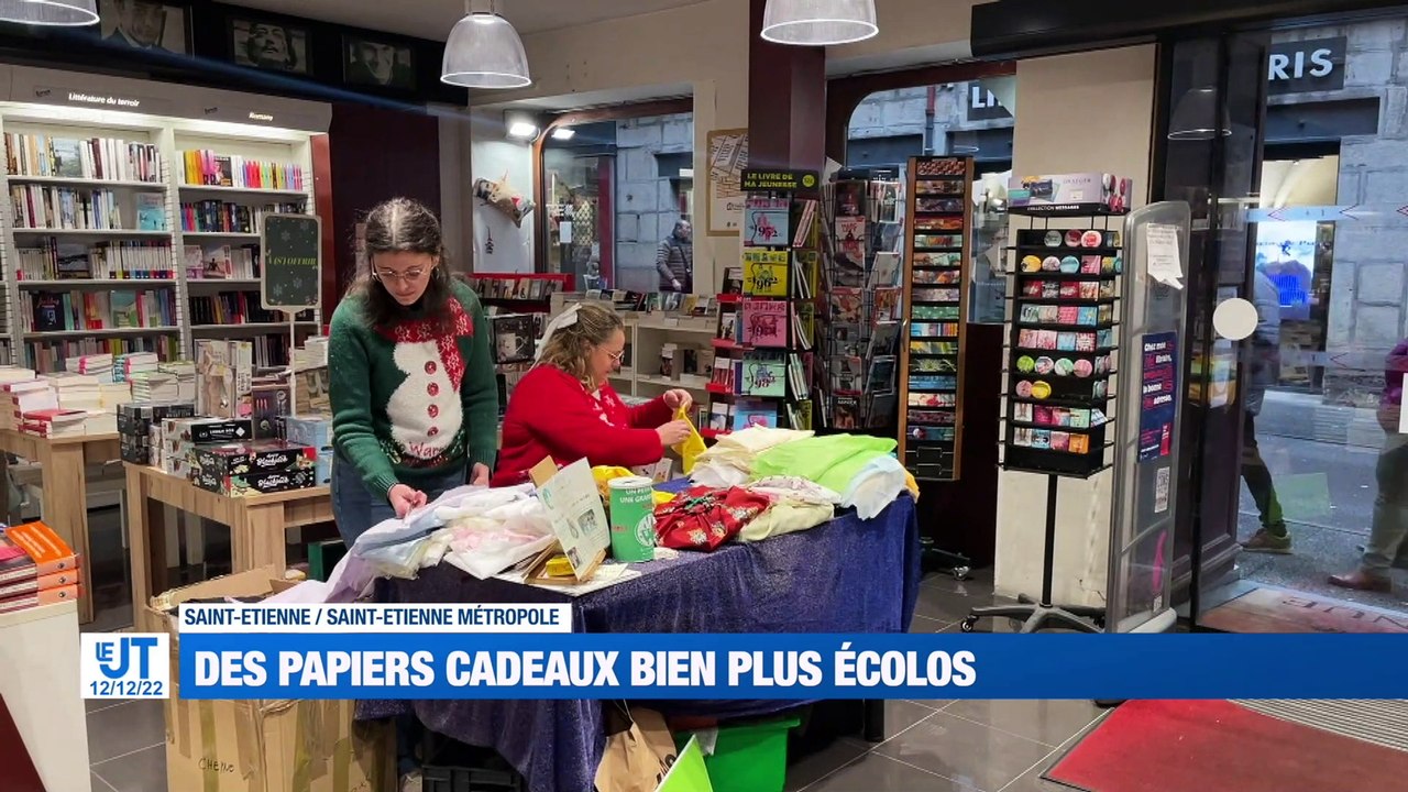 À la UNE : la grippe aviaire de retour dans la Loire / Des emballages écolos pour Noël / Une opération banderoles contre les dirigeants de l'ASSE / Et puis un maillot solidaire au club de Saint-Paul-en-Jarez.