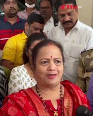 मुलींना सतर्क राहण्याचे आवाहन किशोरी पेडणेकर यांनी दिले